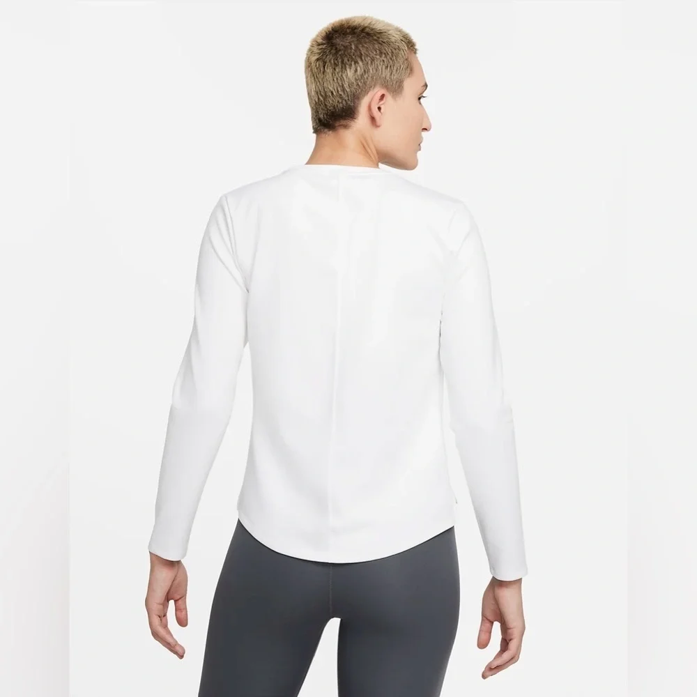 Nike comfy long sleeved white top size medium